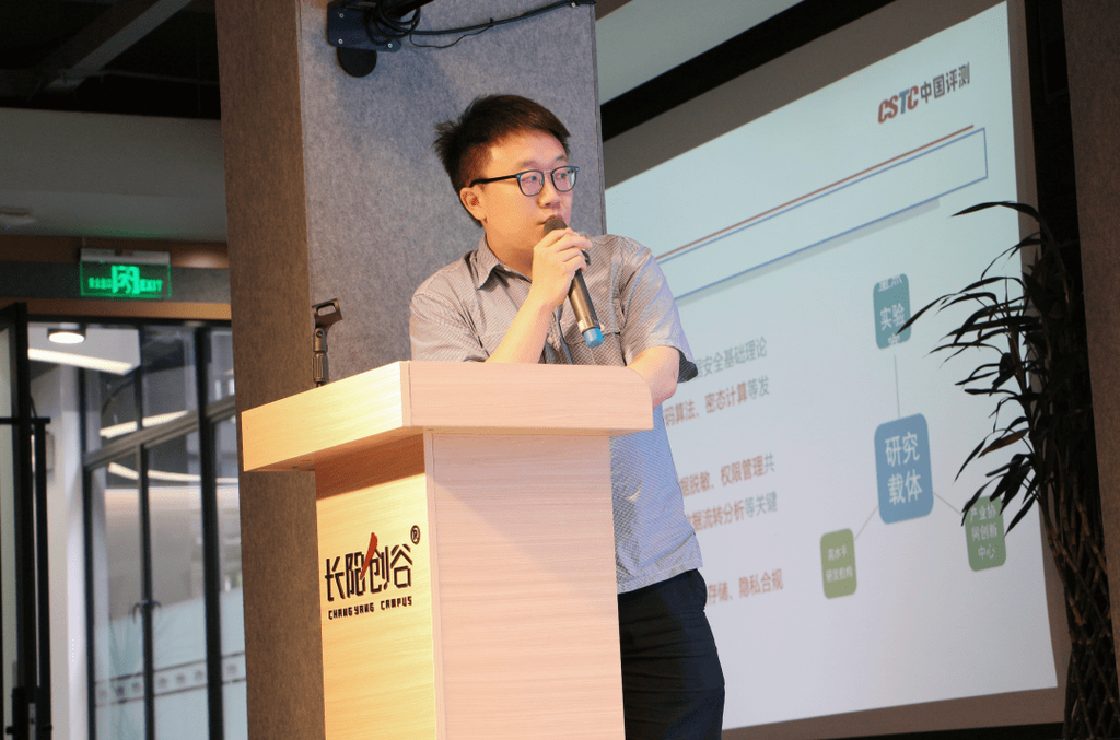 UZSzIPKqbBwHnLJ1K4hiQv5ZP